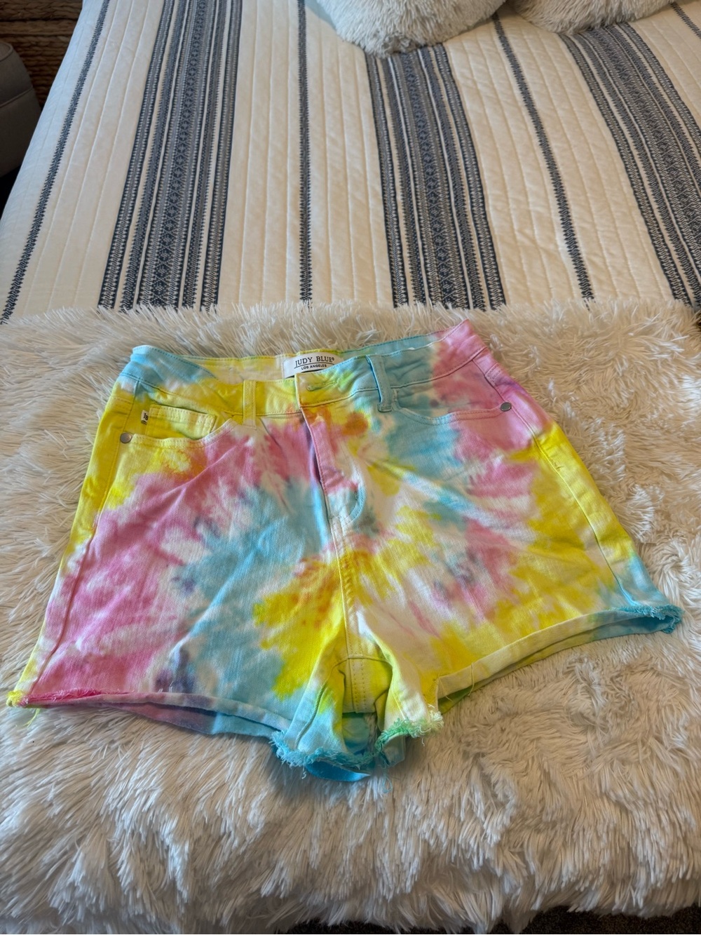 🩷🩵Judy Blue Pastel Tie-Dye High-Waist Shorts - Yellow Pink Blue💛🧡